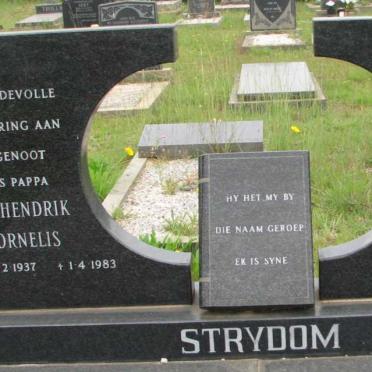 STRYDOM Karl Hendrik Cornelis 1937-1983 &amp; Alletha Catharina 1939-2004