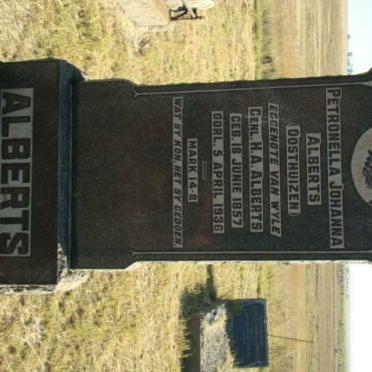 ALBERTS Petronella Johanna nee OOSTHUIZEN 1857-1936