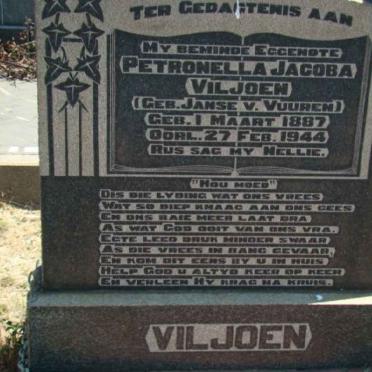 VILJOEN Petronella Jacoba nee JANSE VAN VUUREN 1887-1944