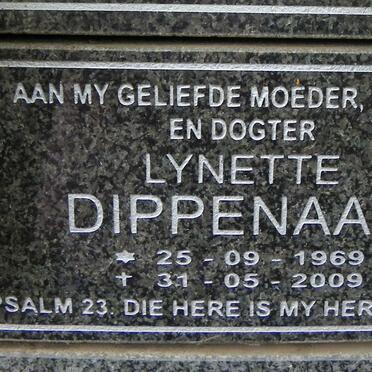 DIPPENAAR Lynette 1969-2009