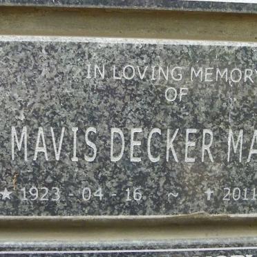MARTIN Mavis Decker 1923-2011