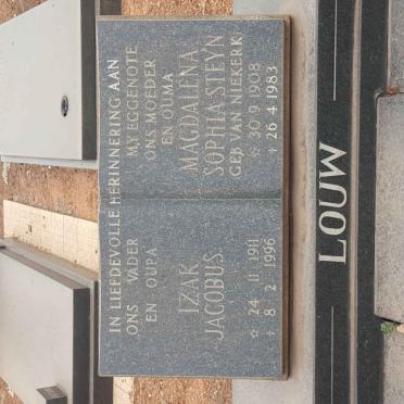 LOUW Izak Jacobus 1911-1996 &amp; Magdalena Sophia Steyn VAN NIEKERK 1908-1983