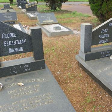MINNAAR George Sebastiaan 1907-1974 &amp; Danie Elina Fredrika 1918-1999
