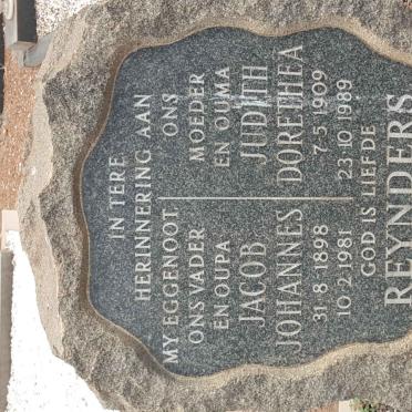 REYNDERS Jacob Johannes 1898-1981 &amp; Judith Dorethea 1909-1989