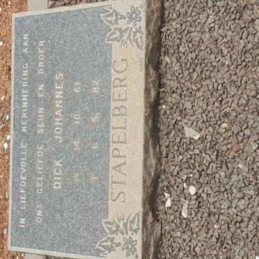 STAPELBERG Dick Johannes 1961-1982