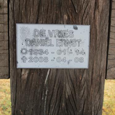 VRIES Daniel Ernst, de 1934-2008