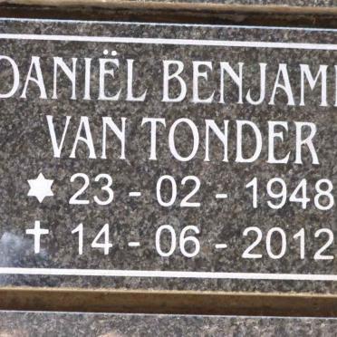 TONDER Daniel Benjamin, van 1948-2012