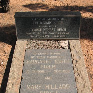 BIRTH Edith Mary 1884-1970 :: BIRCH Margaret Edith 1908-1991 :: BIRCH Mary Millard 1912-1991