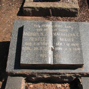 BESTER Andries N.J.D.1904-19?? &amp; Magdalena C. 1908-1976