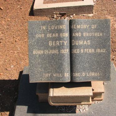 DUMAS Berty 1927-1942