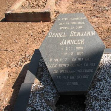 JAMNECK Daniël Benjamin 1896-1974 & Susanna Bouwer nee VOSLOO 1908-1977 #1
