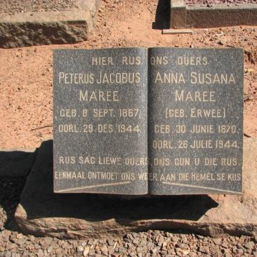 MAREE Petrus Jacobus 1867-1944 &amp; Anna Susanna ERWEE 1870-1944
