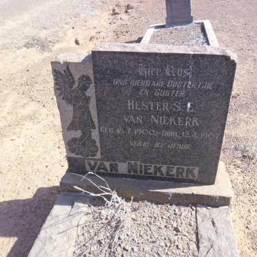 NIEKERK Hester S.E., van 1900-1907