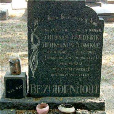 BEZUIDENHOUT Thomas Frederik Hermanus 1942-1962