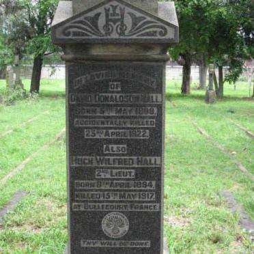 HALL David  Donaldson 18?8-1922 :: HALL Hugh Wilfred 1894-1917