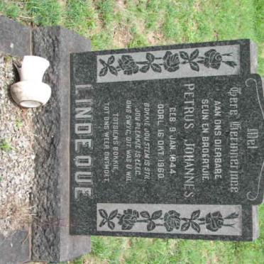 LINDEQUE Petrus Johannes 1944-1960