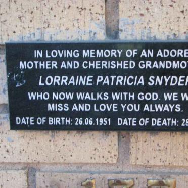 SNYDER Lorraine Patricia 1951-2001