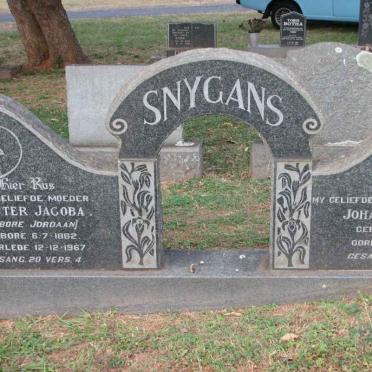 SNYGANS Johannes Erens 1887-1965 &amp; Hester Jacoba JORDAAN 1882-1967