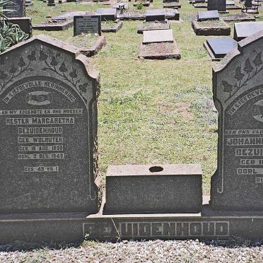 BEZUIDENHOUD Johannes Jurgens 1880-1968 &amp; Hester Margaretha WOLHUTER 1890-1948