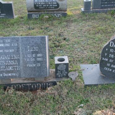 PRETORIUS Magdalena Susanna Elizabeth nee SWANEPOEL 1891-1993 :: ? Danny 1950-1992