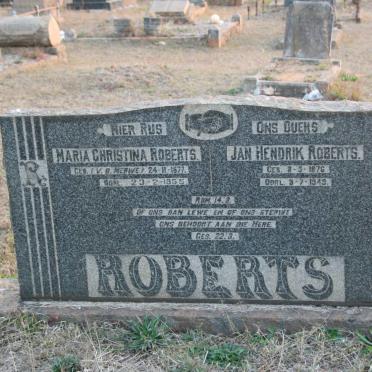 ROBERTS Jan Hendrik 1876-1943 &amp; Maria Christina V.D. MERWE 1877-1955