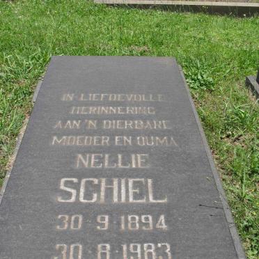 SCHIEL Nellie 1894-1983