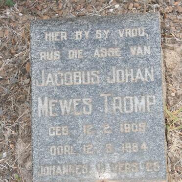 TROMP Jacobus Johan Mewes 1905-1984 &amp; Maria Cornelia Bodenstein KEMP 1905-1956