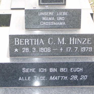HINZE Bertha C.M. 1906-1979