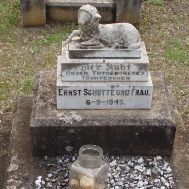 SCHUTTE 1945-1945