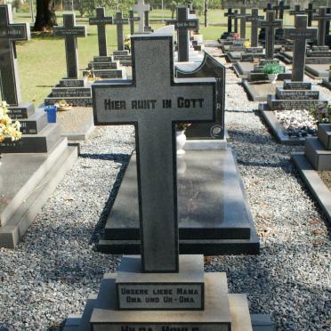 HOHLS Hilda nee FREYER 1896-1983
