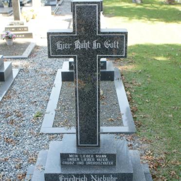 NIEBUHR Friedrich 1904-1987
