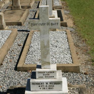 NIEBUHR Herbert W. 1940-1953
