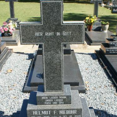 NIEBUHR Helmut F. 1938-2005