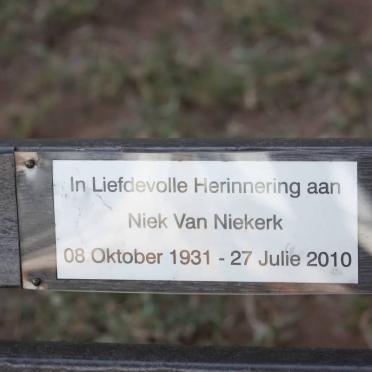 NIEKERK Nick, van 1931-2010