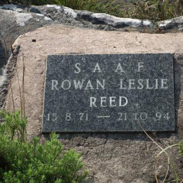 Mpumalanga, PILGRIM'S REST district, Mariepskop, Mariepskop 420 KT, Memorials at lookout point