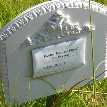 DEVENTER Jacobus Nicolaas, van 1938- &amp; Petronella Catherina Susanna Engelbertina 1942-2014 _1