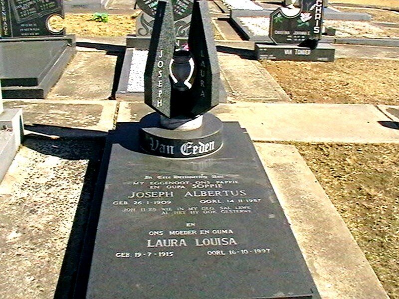 EEDEN Joseph Albertus, van 1909-1987 &amp; Laura Louisa 1915-1997