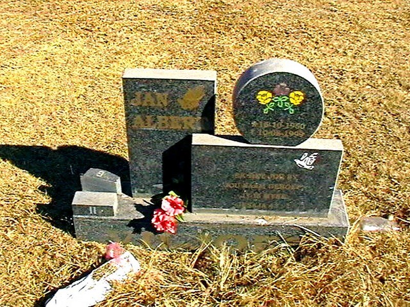 VILJOEN Jan Albert 1950-1999