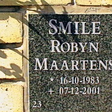 MAARTENS Smile Robyn 1983-2001