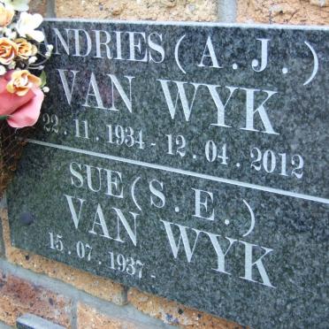 WYK A.J., van 1934-2012 &amp; S.E. 1937-