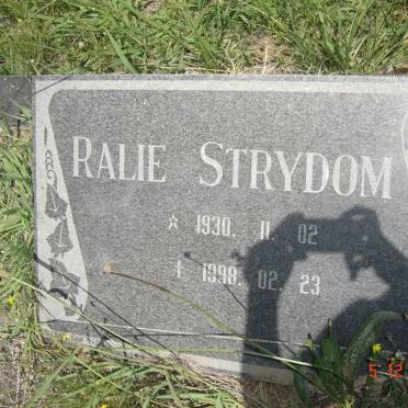 STRYDOM Ralie 1930-1998