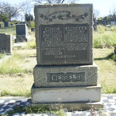 WESSELS Wessel Johannes Albertus 1865-1944 &amp; Anna M.M.M. OOSTHUIZEN 1870-1947