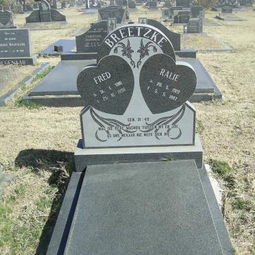 BREETZKE Fred 1910-1998 &amp; Ralie 1922-1997