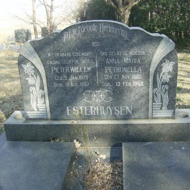 ESTERHUYSEN Pieter Willem 1879-1957 &amp; Anna Maria Petronella 1880-1962