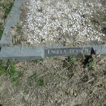 GEYSER Engela ?