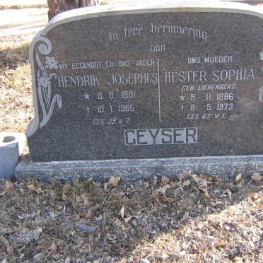 GEYSER Hendrik Josephus 1881-1966 &amp; Hester Sophia LIEBENBERG 1886-1973