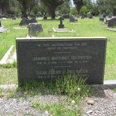 OOSTHUYSEN Johannes Marthinus 1895-1970 &amp; Susan Elizabeth 1894-1972