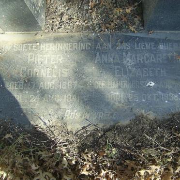 OOSTHUIZEN Pieter Cornelis 1867-1941 &amp; Anna Margaretha Elizabeth BADENHORST 1868-1938 