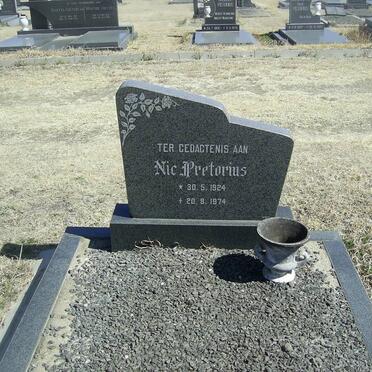 PRETORIUS Nic 1924-1974