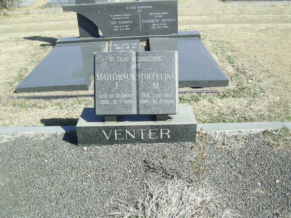 VENTER Marthinus J. 1907-1981 &amp; Stoffelina M. 1910-1995